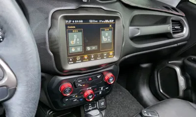 Jeep Renegade 2020, 70230 км, за 14900000 KRW - фото 16