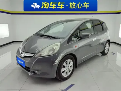 Honda Fit · 2012 год