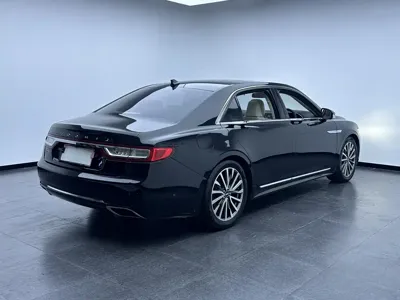 Lincoln Continental 2019, 124000 км, за 98800 CNY