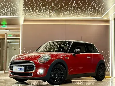 MINI MINI 2018, 34000 км, за 78800 CNY - фото 1