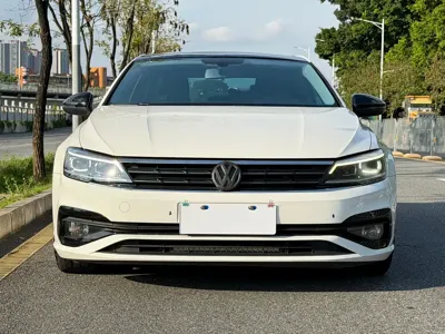 Volkswagen Lamando 2020, 74000 км, за 58800 CNY