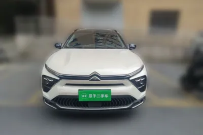 Citroen C5 X 2023, 20700 км, за 102900.86 CNY