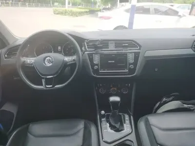 Volkswagen Tiguan L 2017, 121000 км, за 51800 CNY - фото 10