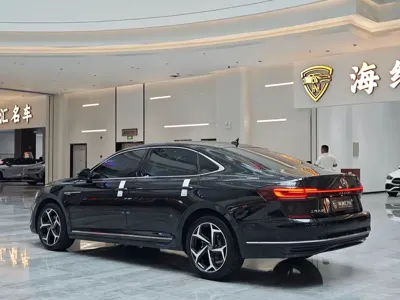 Volkswagen Passat 2026, 10000 км, за 124800 CNY - фото 3