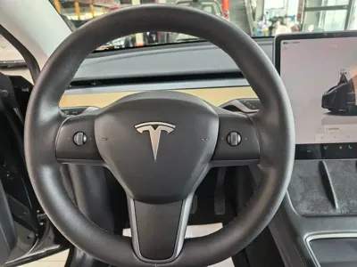 Tesla Model Y 2022, 72000 км, за 149800 CNY - фото 10
