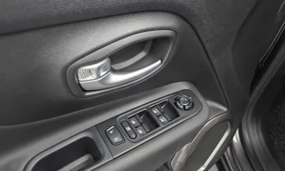Jeep Renegade 2021, 66682 км, за 15900000 KRW - фото 14