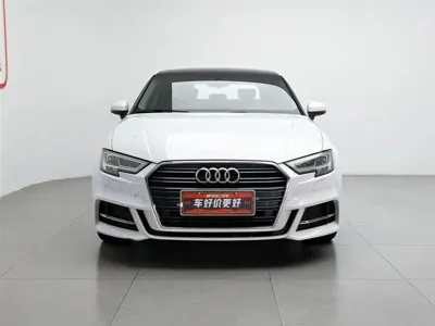 Audi A3 2018, 92300 км, за 51800 CNY