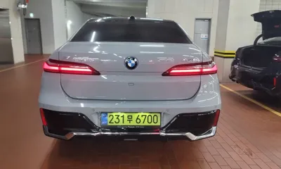 BMW i7 2025, 12250 км, за 143000000 KRW - фото 4