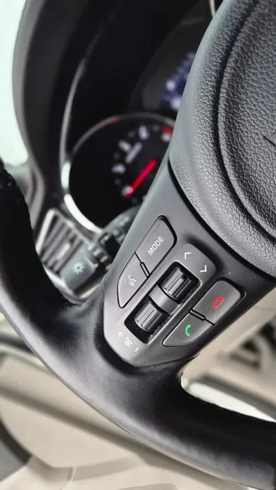 Kia Canival 2018, 144179 км, за 11500000 KRW - фото 16