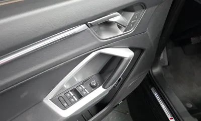 Audi Q3 2025, 3582 км, за 48500000 KRW - фото 35