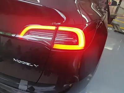 Tesla Model Y 2023, 35200 км, за 177200 CNY - фото 8