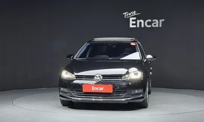 Volkswagen Golf 2016, 57130 км, за 13500000 KRW