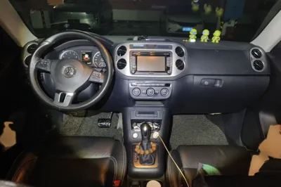 Volkswagen Tiguan 2016, 99300 км, за 54050.65 CNY - фото 18