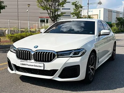 BMW 5-Series · 2023 год