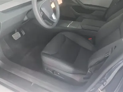 Tesla Model 3 2024, 45599 км, за 171500 CNY - фото 9