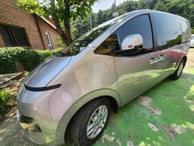 Hyundai Staria 2023, 24200 км, за 25500000 KRW