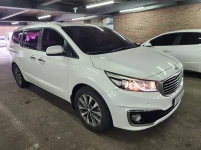 Kia Canival 2016, 225000 км, за 5900000 KRW