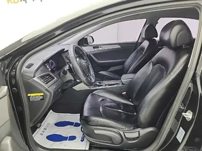 Hyundai Sonata 2015, 201181 км, за 3300000 KRW - фото 10