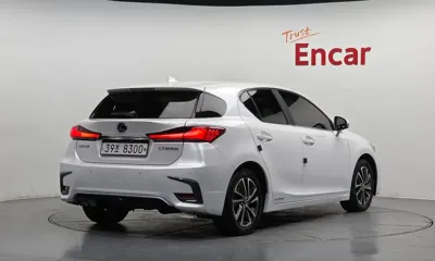 Lexus CT200h 2018, 91188 км, за 17500000 KRW - фото 2