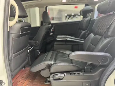 Honda Elysion 2016, 180000 км, за 75800 CNY - фото 5