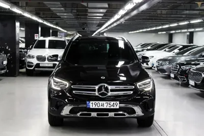 Mercedes-Benz GLC-Class 2021, 81700 км, за 35500000 KRW - фото 2