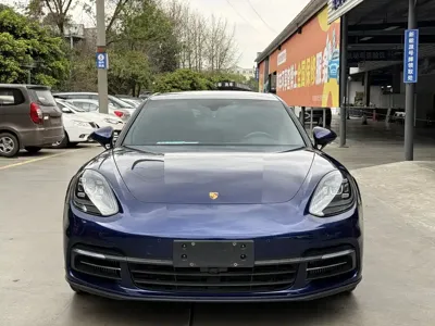 Porsche Panamera 2020, 130000 км, за 498800 CNY - фото 2