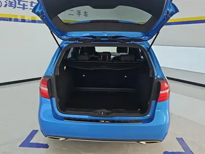 Mercedes-Benz B-Class 2016, 69700 км, за 51100 CNY