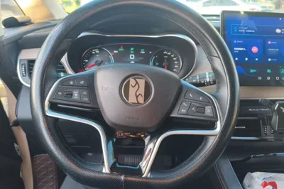 BYD Song MAX New Energy 2022, 73200 км, за 80725.89 CNY - фото 10