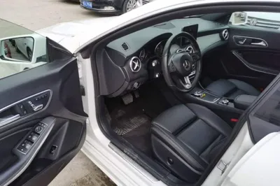 Mercedes-Benz CLA 2018, 62700 км, за 77432.37 CNY - фото 25