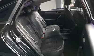 Hyundai Sonata 2018, 164318 км, за 8300000 KRW - фото 12