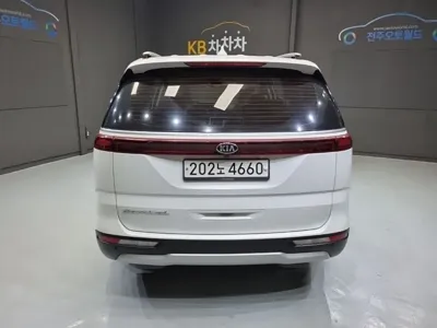 Kia Canival 2021, 120000 км, за 19500000 KRW