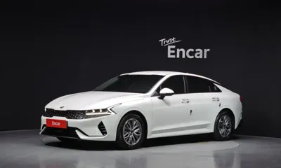 Kia K5 · 2021 год