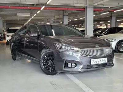 Kia K7 · 2017 год