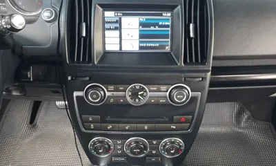 Land Rover Freelander 2015, 206584 км, за 5700000 KRW - фото 14