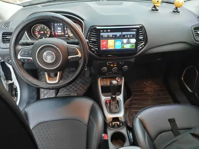 Jeep Compass 2017, 107800 км, за 33289.66 CNY - фото 10