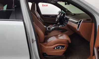 Porsche Cayenne 2020, 112798 км, за 59900000 KRW - фото 26