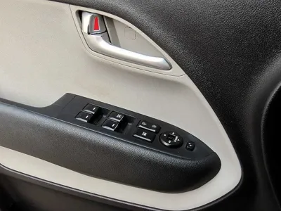 Kia Ray 2017, 99637 км, за 6500000 KRW - фото 12