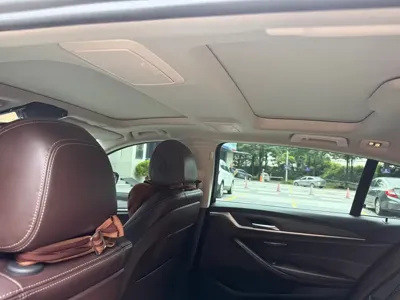 BMW 5 Series 2019, 60000 км, за 143800 CNY - фото 16