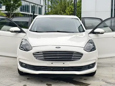 Ford Escort 2020, 60000 км, за 33800 CNY - фото 35