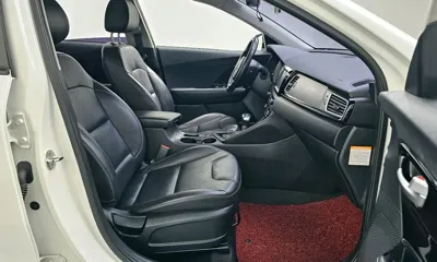 Kia Niro 2018, 174330 км, за 9900000 KRW - фото 11