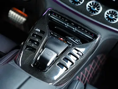 Mercedes-Benz AMG GT 2021, 68000 км, за 441800 CNY - фото 55