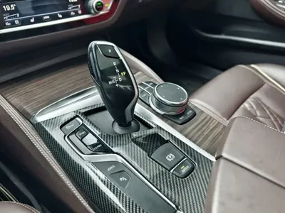 BMW 5 Series New Energy 2019, 51000 км, за 122000 CNY - фото 10