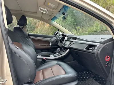 Geely Emgrand GS 2018, 44000 км, за 26800 CNY - фото 6