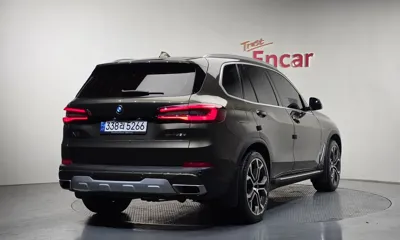BMW X5 2023, 45980 км, за 73000000 KRW
