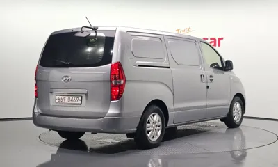 Hyundai Starex 2018, 256406 км, за 99990000 KRW