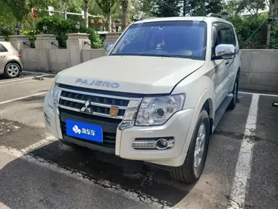 Mitsubishi Pajero (Import) · 2018 год
