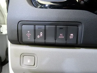 Kia Canival 2018, 84538 км, за 12900000 KRW - фото 14