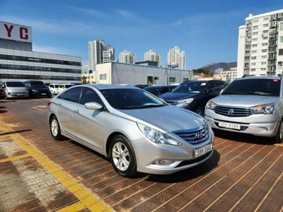 Hyundai Sonata · 2010 год