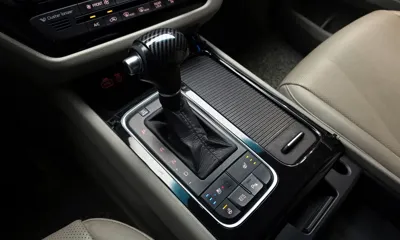 Kia Canival 2015, 199766 км, за 7500000 KRW - фото 9