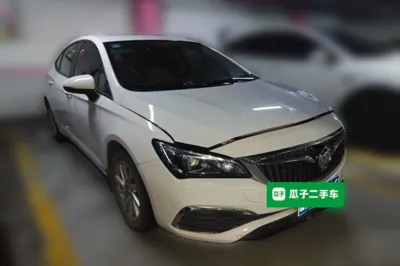 Buick Verano 2018, 38500 км, за 41141.31 CNY